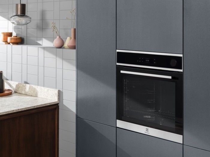 Духовка электрическая Electrolux EOC8P39WX EOC8P39WX фото