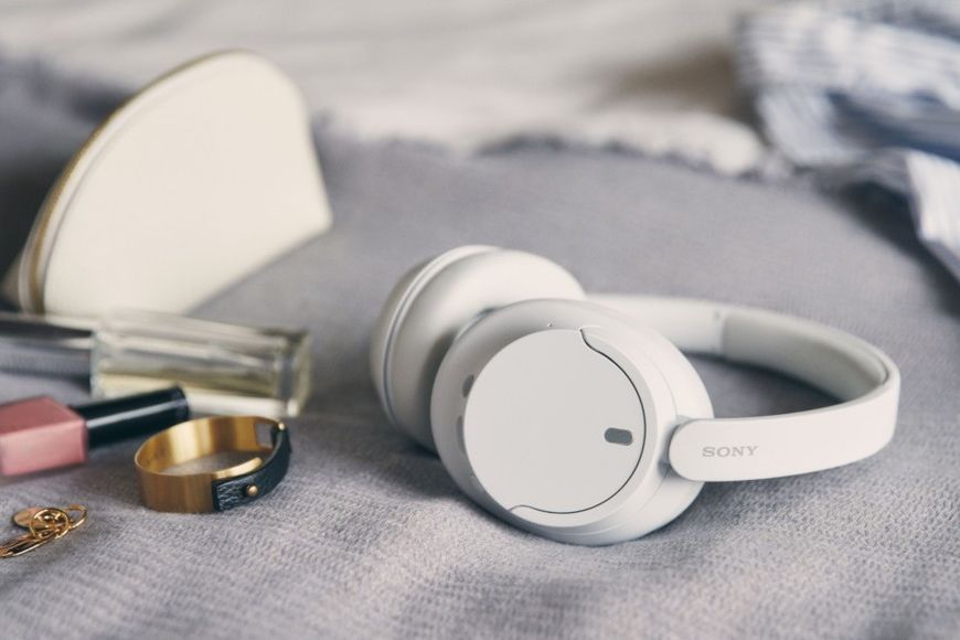 Наушники с микрофоном Sony WH-CH720N White (WHCH720NW.CE7) WHCH720NW.CE7 фото