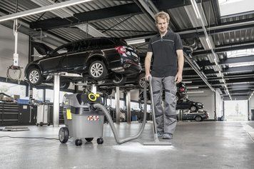 Пилосос з мішком Karcher NT 30/1 Ap L (1.148-221.0) 1.148-221.0 фото